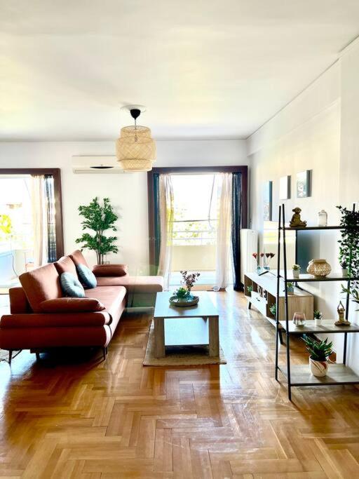 Seaview Penthouse On The Square Apartment Aigio Bagian luar foto